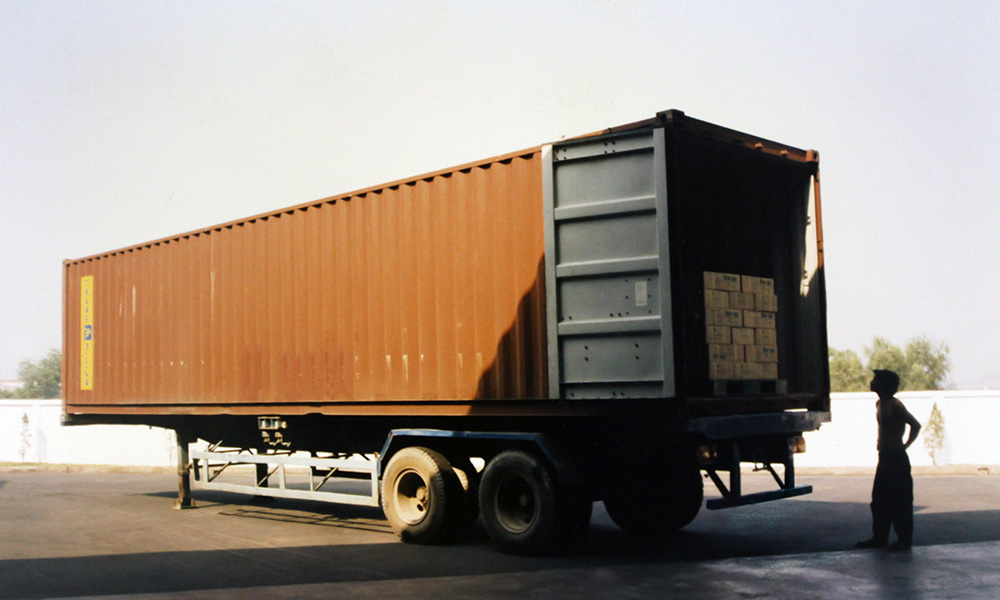 Vinamilk 1996-2006 - Những bước tiên phong